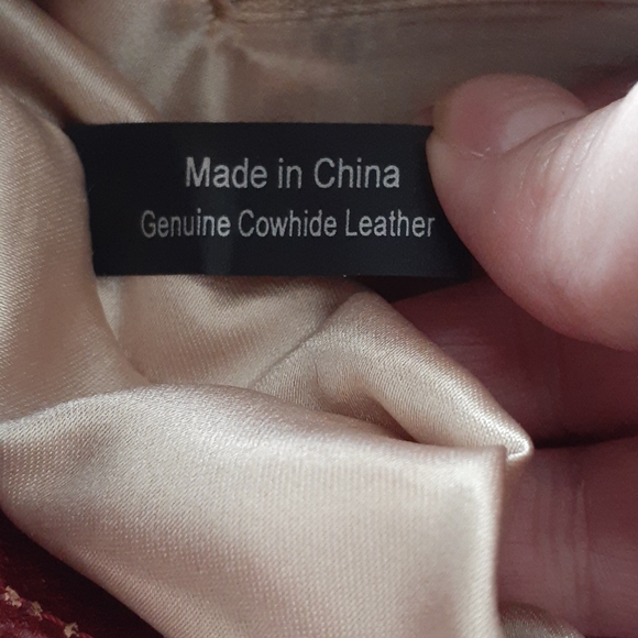 LATICO Red Leather Clutch Purse w/handle - Picture 6 of 7